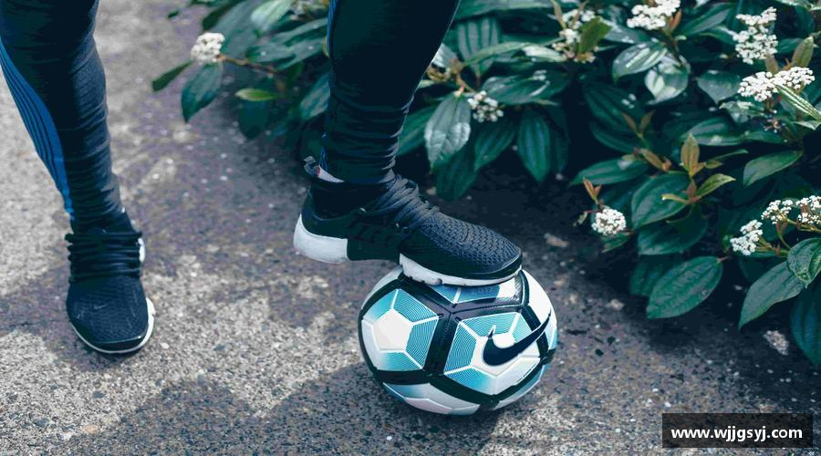 悟空体育平台正品周边彰显态度，球迷专属热血收藏🎯